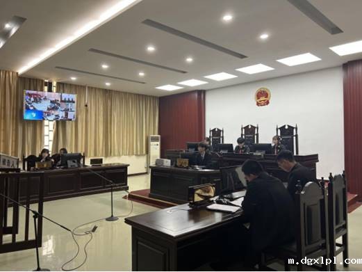 说明:https://inews.gtimg.com/om_bt/OsSjE331xYqGxdXpc5rjehaQ6sm2zeVG2UaBbvurVdRYEAA/641